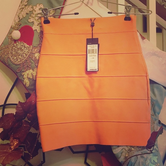 NWT Orange Pink BCBG BCBGMaxAzria Simone Bandage Skirt XS - Picture 2 of 2